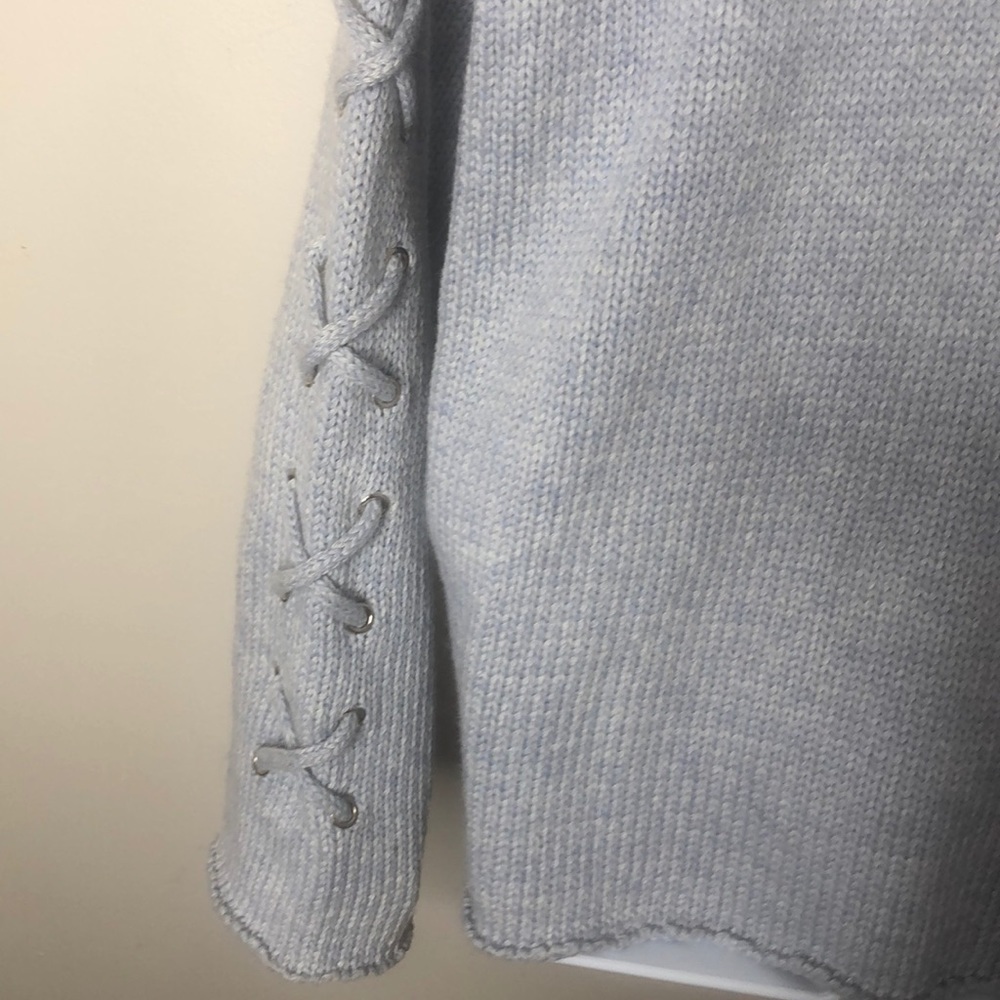 John+Jenn lace up knitted sweater size L - Picture 5 of 7